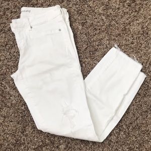 Articles of Society White cropped jeans